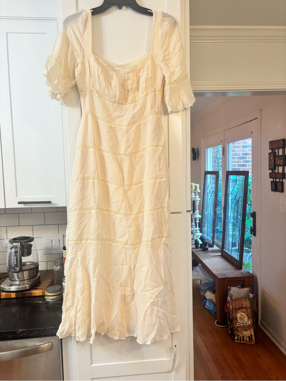 new Reformation Laverna lace inset mid bell sleeve midi dress in cream - Picture 6 of 11